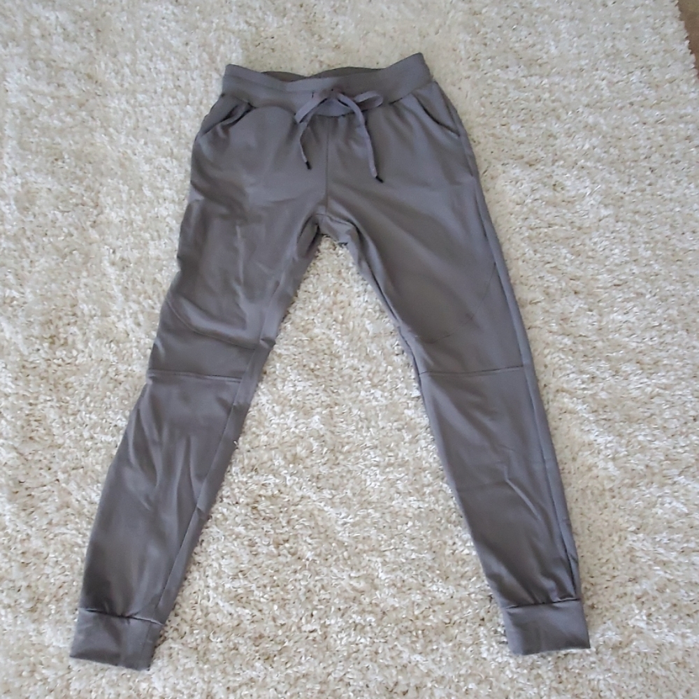 Grey Buffbunny Joggers